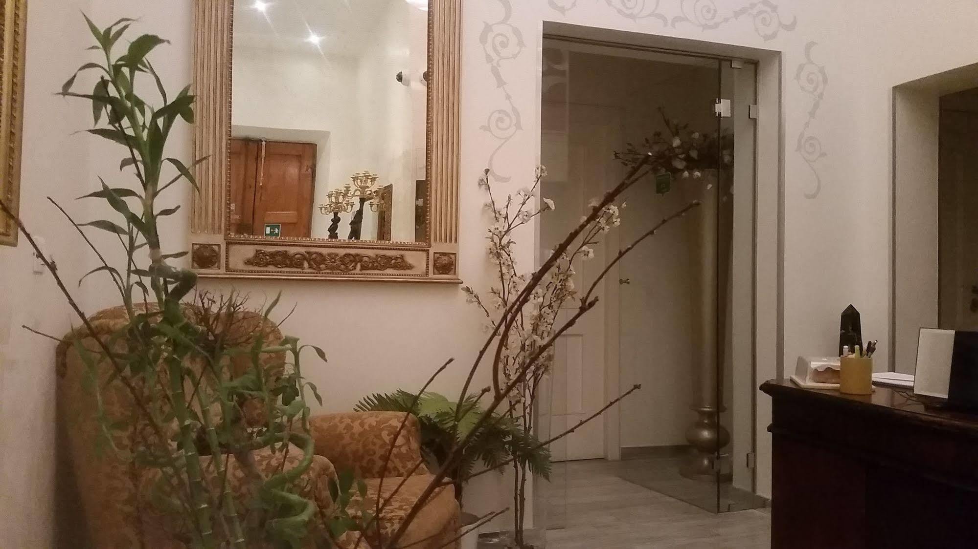 Esedra Relais Hotel Rome Exterior photo